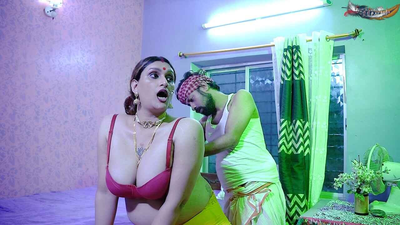 Naukar aur Bade Dudhwali Madam Goddesmahi XXX Video